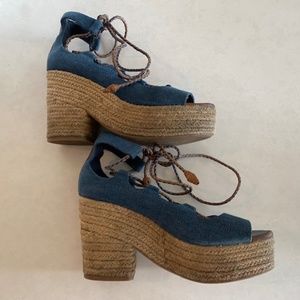 Tory Burch wedge ankle tie shoe size 8